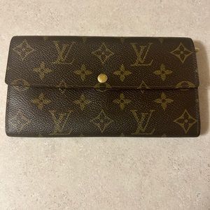 Louis Vuitton Vintage Sarah Wallet